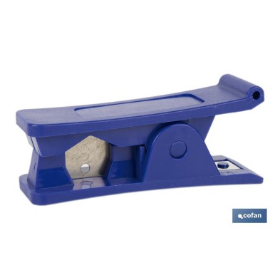 Cortatubos de Plástico en color azul