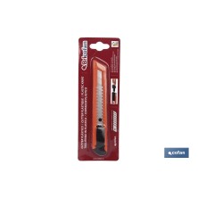 Cúter Estándar | Fabricado en ABS | Medidas de la cuchilla: 18 mm