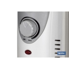 Mini radiador de aceite | Potencia: 450 W | Termostato regulable | Seguridad antiincendios | Color: blanco | Medidas: 26 x 13 x 