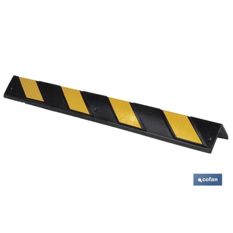 Esquinero Recto | Colores: amarillo y negro | Medidas: 8 x 800 x 100 mm